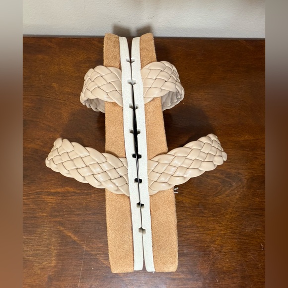 New Cliffs Truly beige khaki braided double strap faux leather sandals size 7 - Picture 11 of 15